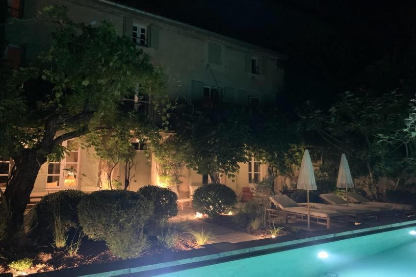 Mas Maillane demeure du XVIIIe entièrement rénové - foto 17