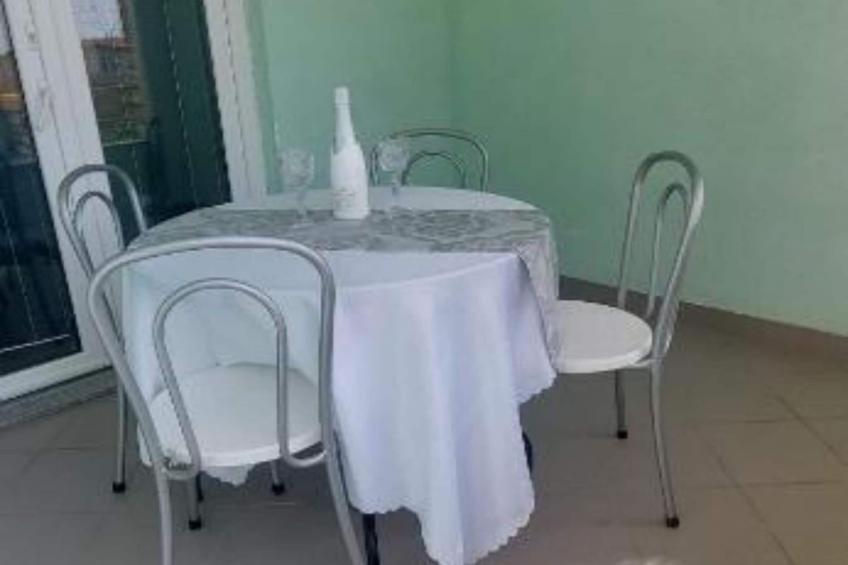 Apartments Natali - One Bedroom Apartment with Balcony (APP7) - foto 2