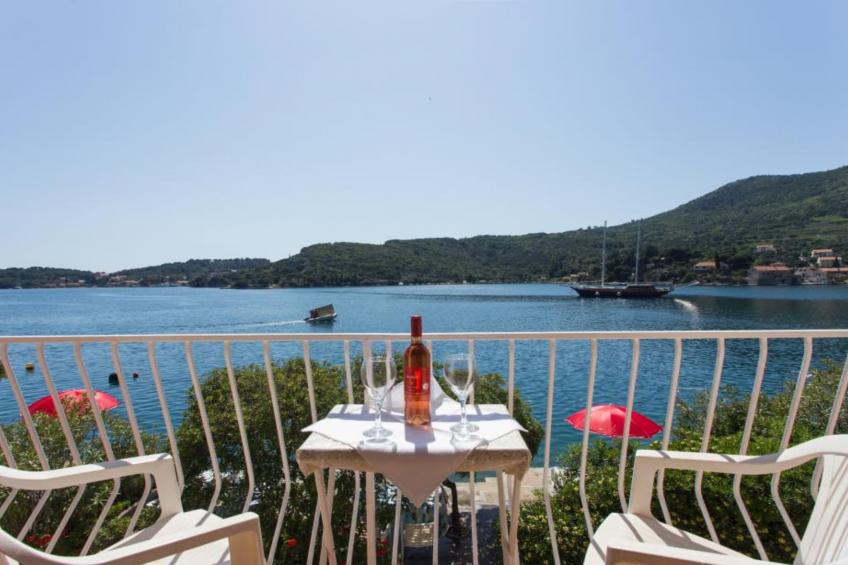 Villa Malfi - Standard Double Room with Sea View (S3) - foto 10