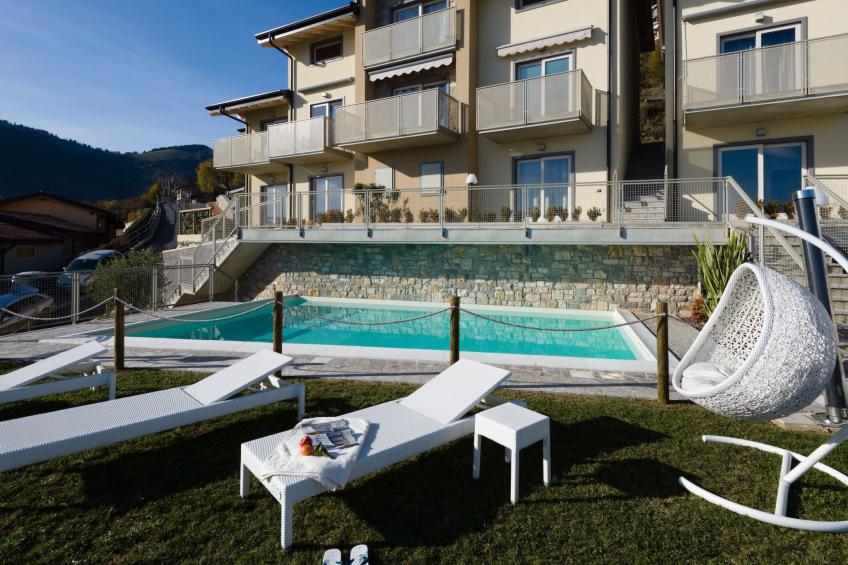 Lights on the Lake Zweizimmerwohnung mit Terrasse und Pool - foto 16