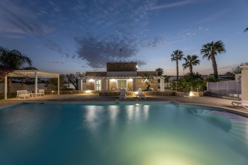 Malaspina Luxury Pool - foto 33