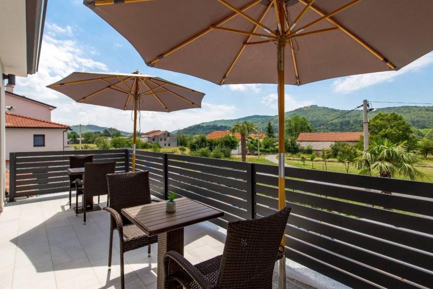 Schönes Haus für 8 Personen mit großem Schwimmbad - foto 22