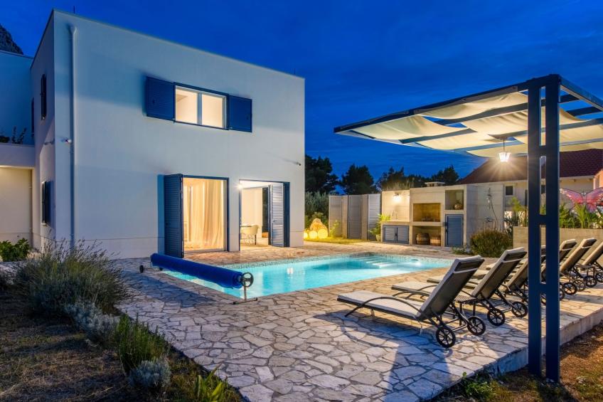 Modernes Ferienhaus in Zaostrog mit Beheiztem Pool - foto 48