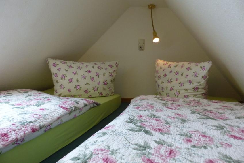 Gemütliche Wohnung in Bracht mit Garten - foto 10