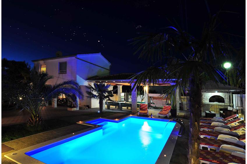 Holiday apartment with airconditioning - BF-YW2M - foto 12