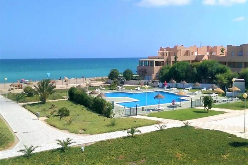 Natura World Duplex con patio privado 2b