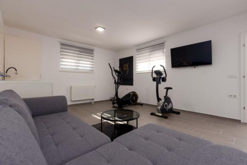 Villa Miranda with pool - foto 18