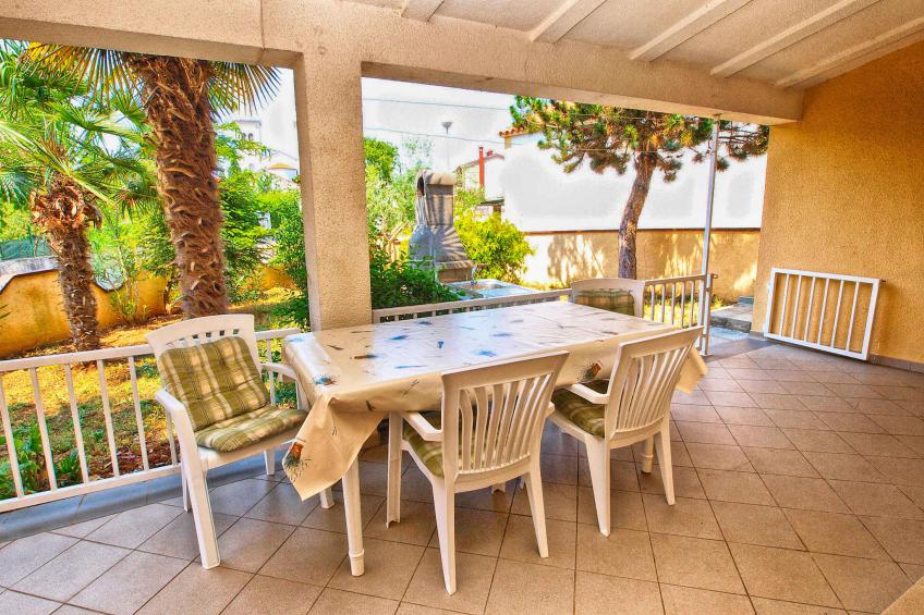 Holiday apartment with garden, washing machine and dishwasher - BF-8KJZ - foto 3