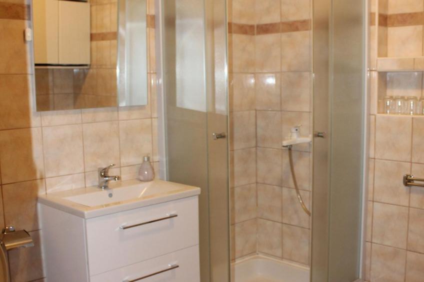 Serene Sea View Krk Apartment with Balcony - Two Bedroom Apartment with Sea View and Balcony - foto 6