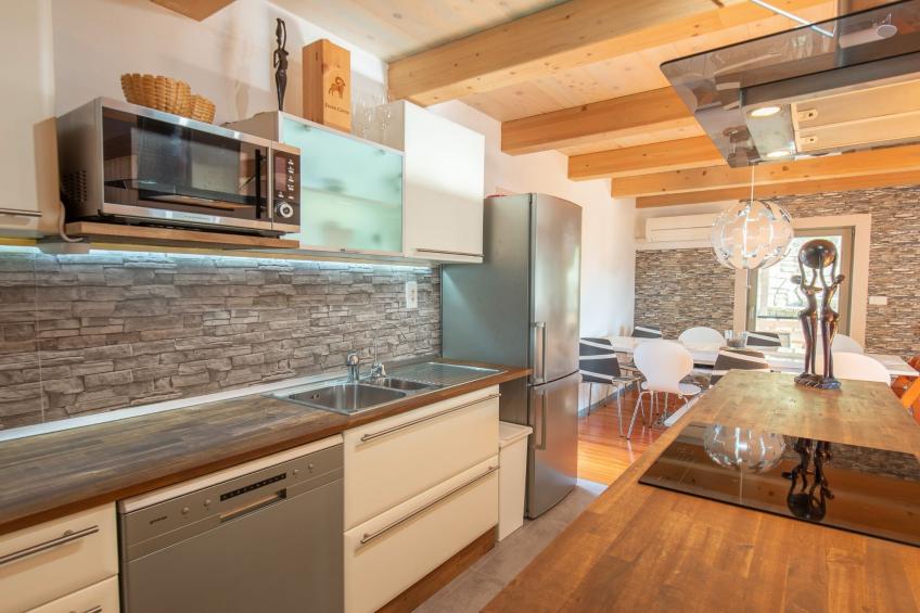 Family-Friendly Serene Retreat Holiday Home - Four Bedroom Holiday Home  with Terrace - foto 7