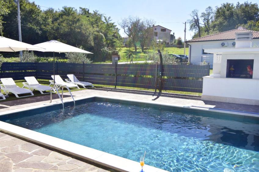 Buroli kuća - foto 46