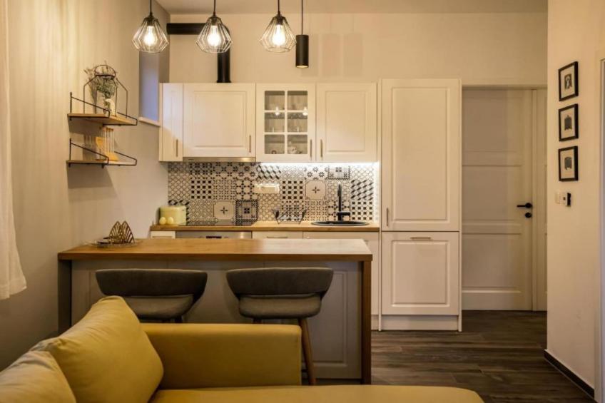 Luxury Villa Lara with Heated Pool, Hot-Tub and Sauna - Six Bedroom Villa with Pool