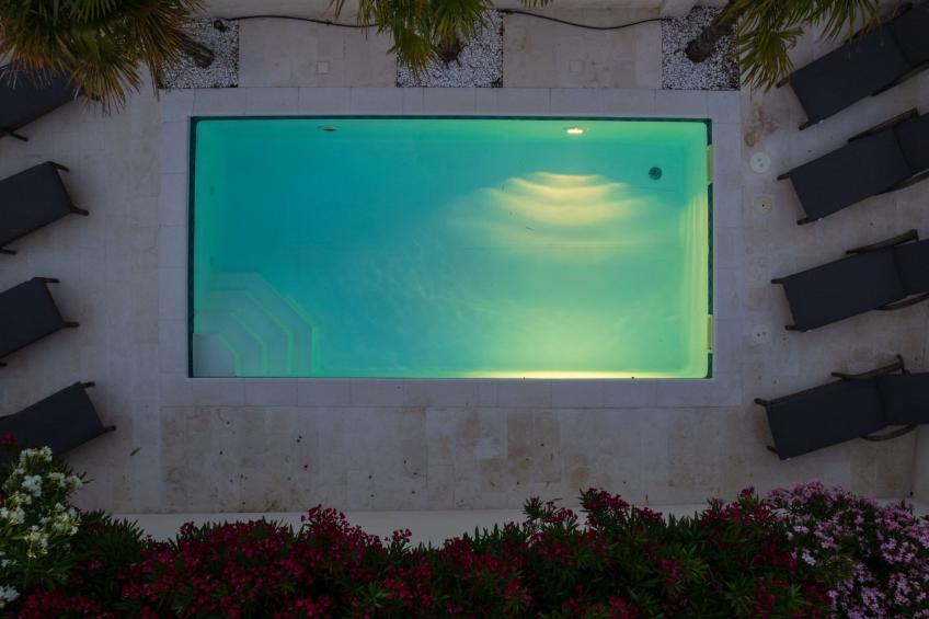 Suartini Viganj mit einem Pool - foto 5