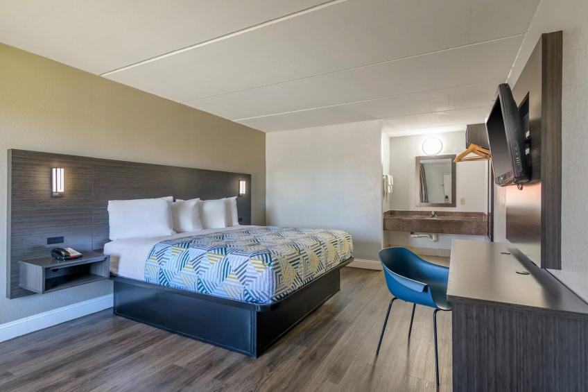2 Queen Beds  Non-Smoking Kitchen - foto 12