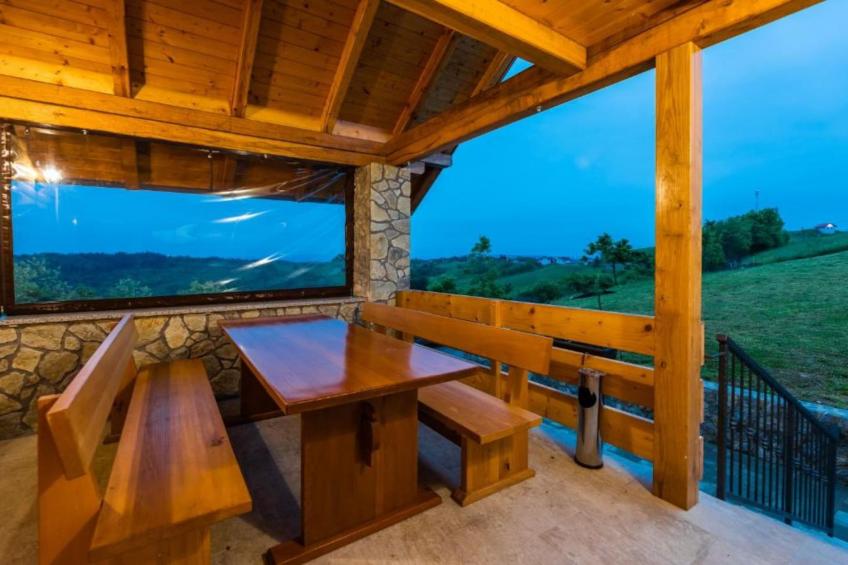 Three-Bedroom Apartment - foto 34