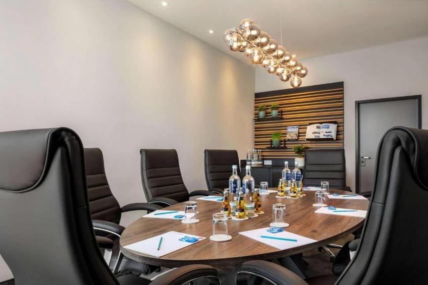 Sunday Hotel Kelsterbach Twin Room - foto 24