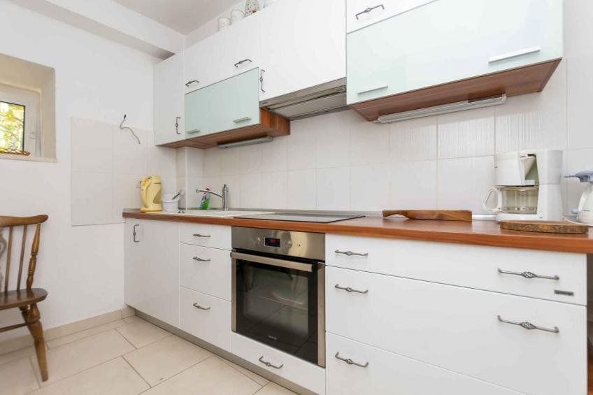 Holiday home with terrace and air conditioning - BF-CGH95 - foto 13