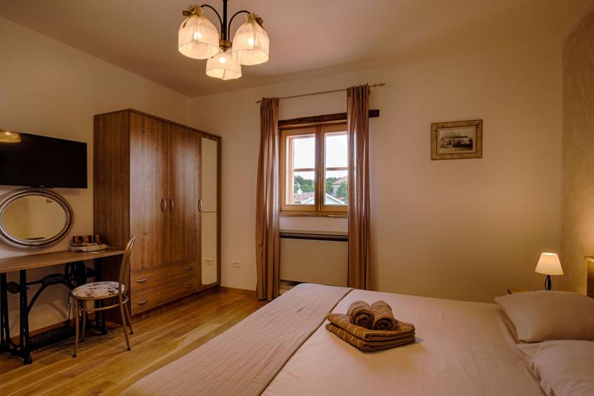 in Kras mit privatem Parkplatz - foto 25