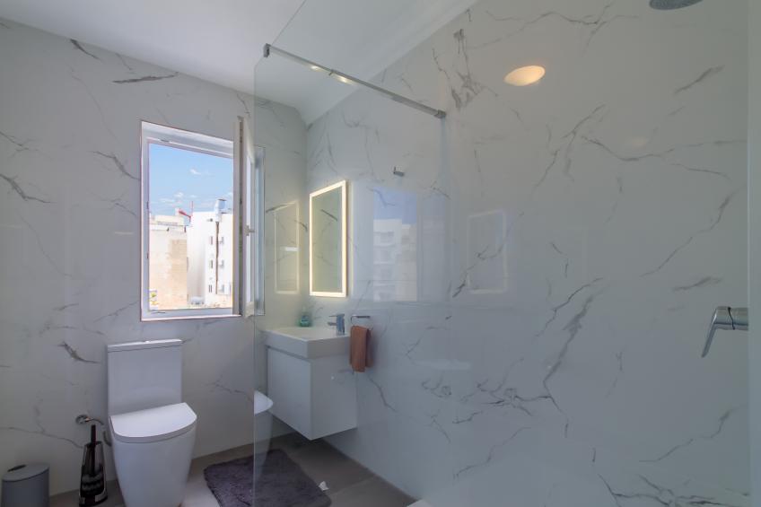 Sunny penthouse modern 2 bdr - Sliema - foto 15