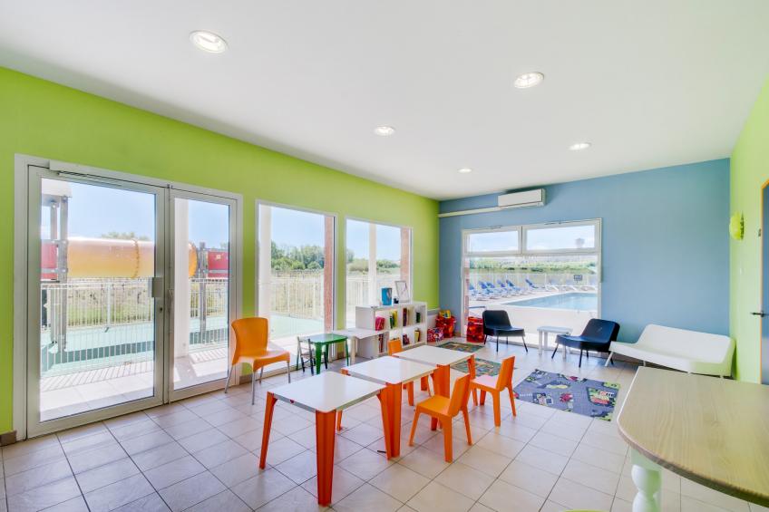 Le Domaine d'EnsÃ©rune	Maison 2 piÃ¨ces avec coin nuit 6 personnes - foto 15