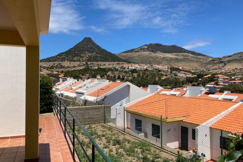 3-Schlafzimmer-Stadthaus, mit Panoramablick - foto 4