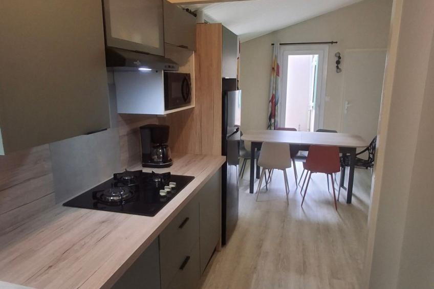 Cottage "Cottage Confort 1 ch" im Feriendorf - foto 5