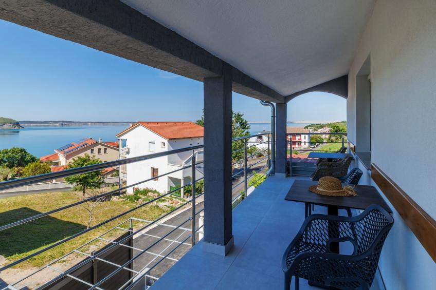 "Zara" mit Blick auf das Wasser - foto 18