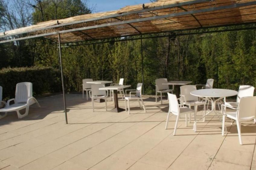 Schöne provenzalische Villa Les Carlets mit Pool - foto 9