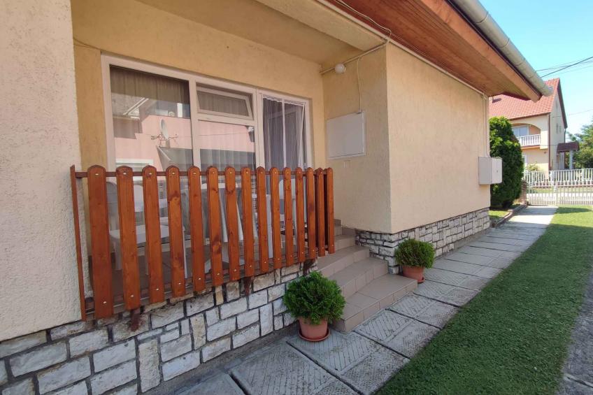 Holiday apartment near the beach in a quiet street - BF-NHRTH