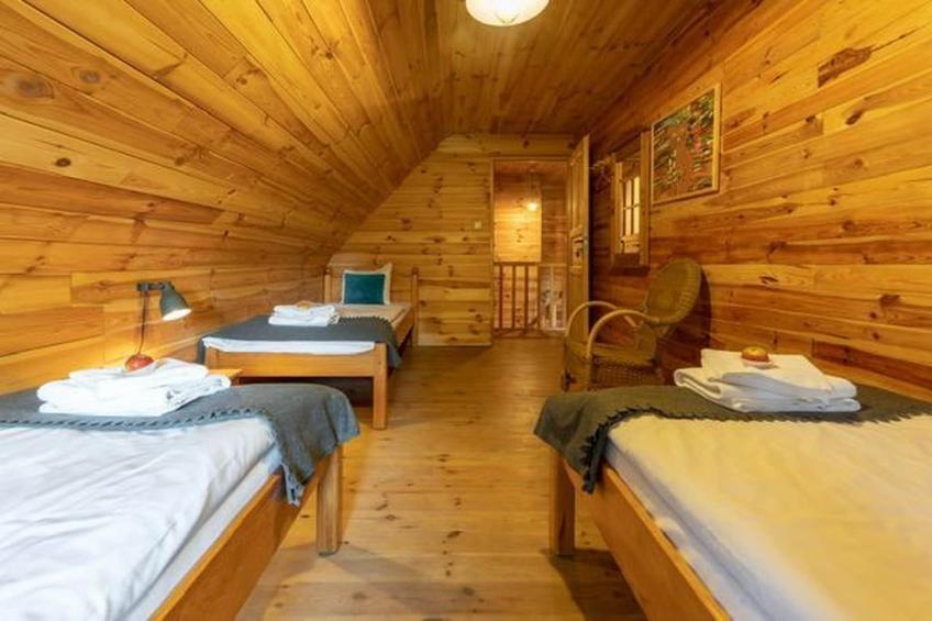 Dom przy drodze Skansen dla 9 osób Bełczna - foto 12