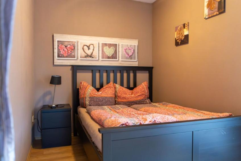 mit Balkon und zwei Schlafzimmern - foto 4