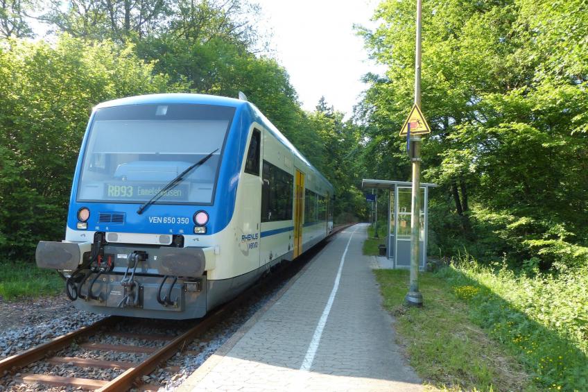 Moderne Wohnung mit Parkplatz und Rheinblick - foto 89