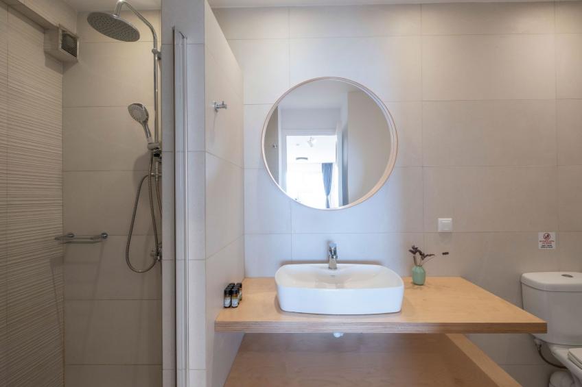 Luxuriöses Apartment mit einem Schlafzimmer direkt am Wasser, Meerblick - foto 11