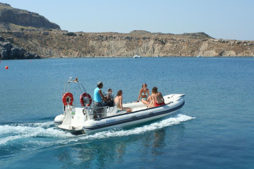 Haus in Kolympia mit Parkplatz und Bergblick - foto 24