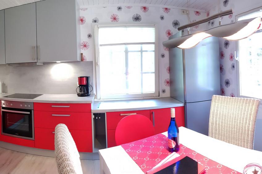 Idyllisches Reetdachhaus mit großem Garten - foto 6