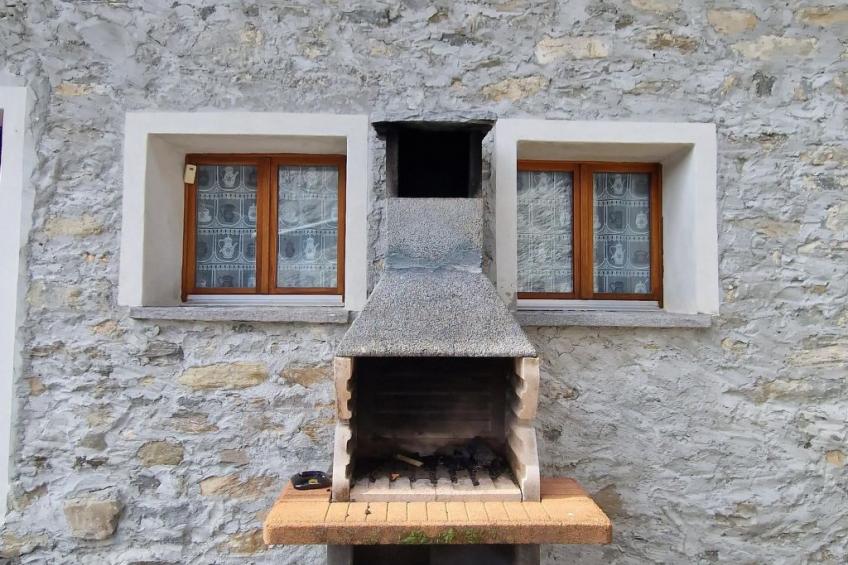 Chalet in den sonnigen Schweizer Südalpen - foto 24