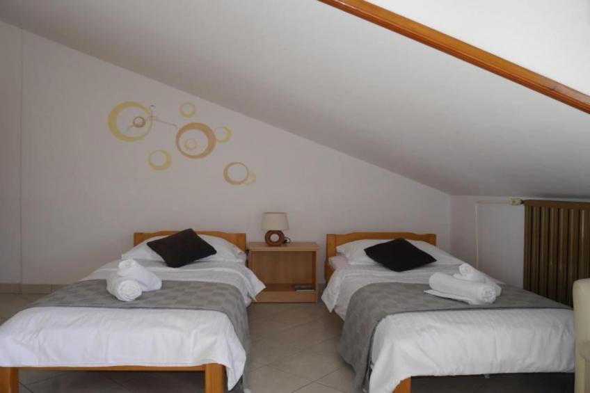 Dugi Rat Seaside Apartments - Studio Apartment 5 - foto 4