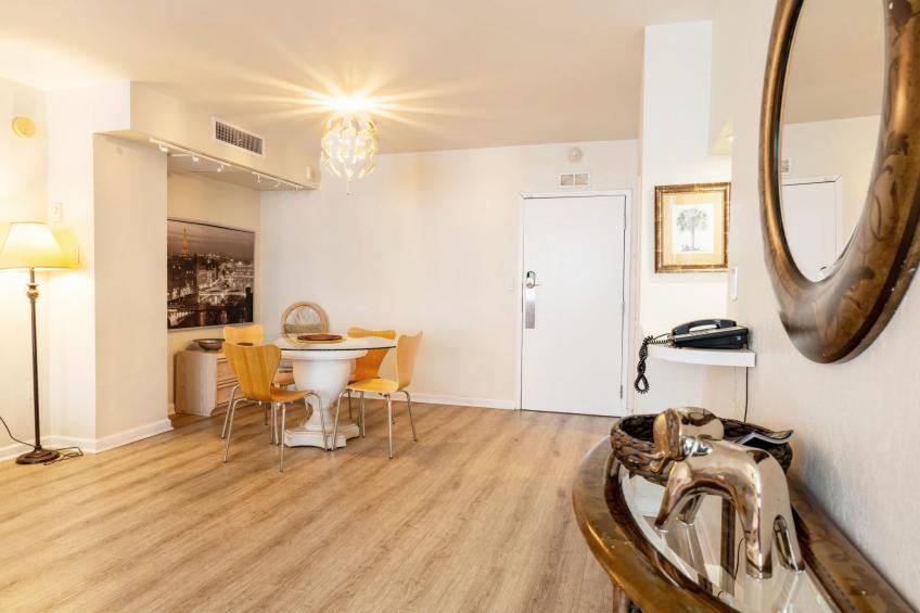 Charmante Eigentumswohnung mit 2 Schlafzimmern im Ocean Manor Resort - foto 8