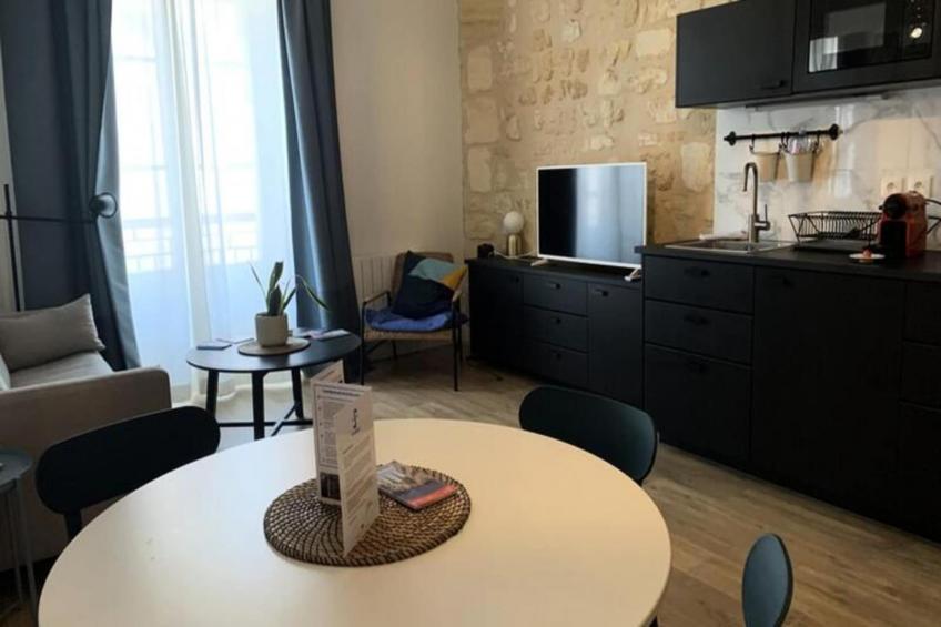 Appartement Lumineux à La Pierre Bordelaise, Plein Centre Pour 4 Personnes - foto 4