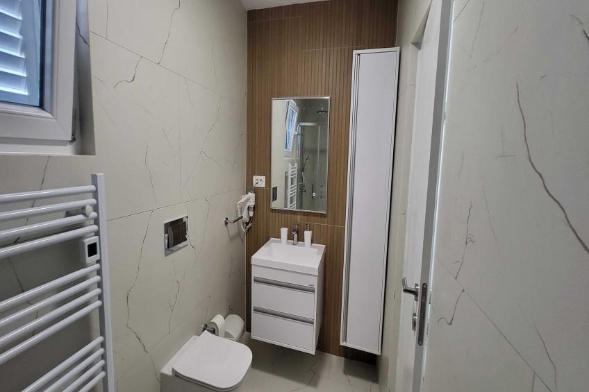 Apartments Ivankovic - One Bedroom  Apartment with Terrace - foto 12