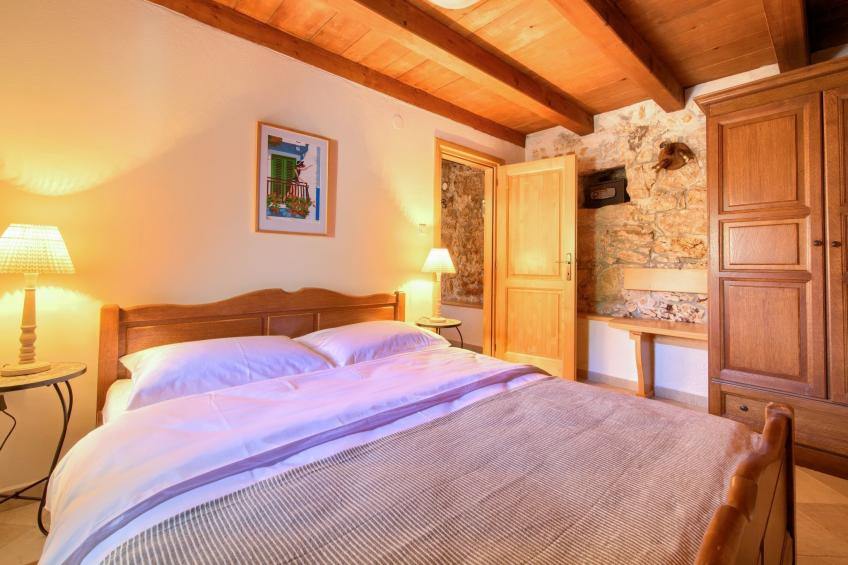 Steinvilla Margaret mit Pool und besonderem Flair - foto 39