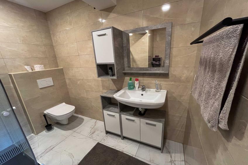 Delightful Cozy Riverside Apartment - One Bedroom Apartment with Terrace - foto 12