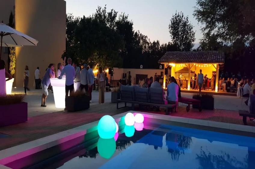 Charmant Mas Provençal avec piscine et jacuzzis - foto 24