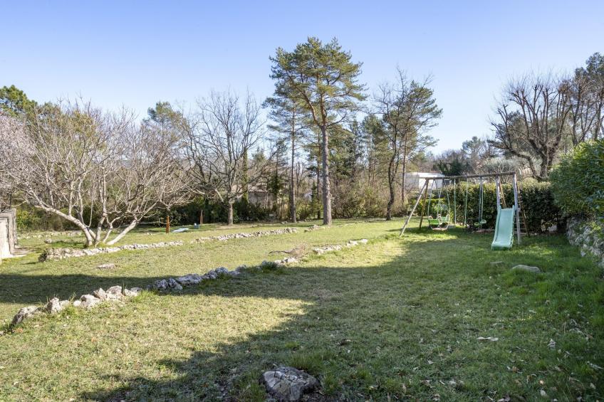 Les Demoiselles - foto 32