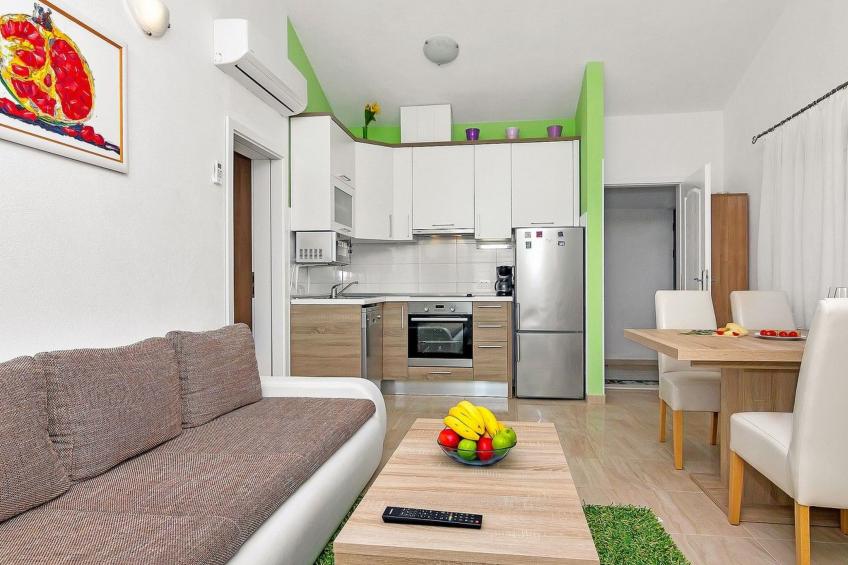 Renoviertes Ferienhaus in Tučepi mit Privatem Pool - foto 32