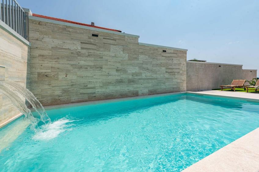 Villa Pezer with heated pool & sauna - foto 25