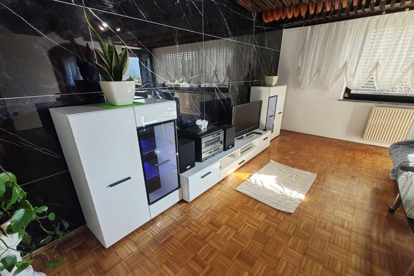 Brezovica Spacious Family-Friendy Apartment - Two Bedroom Apartment with Balcony - foto 3