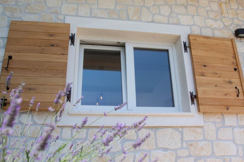 3 Schlafzimmer Villa mit beheiztem Pool und Meerblick - foto 69