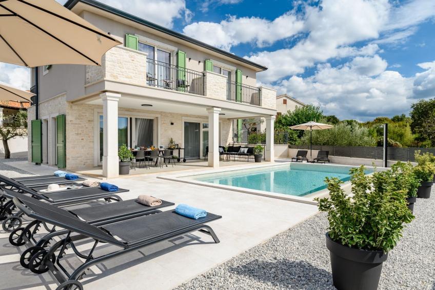 „Villa Natalia“ mit Meerblick