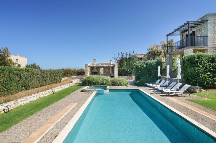Villa aus Stein, privater Pool, BBQ 30m zum Strand - foto 8